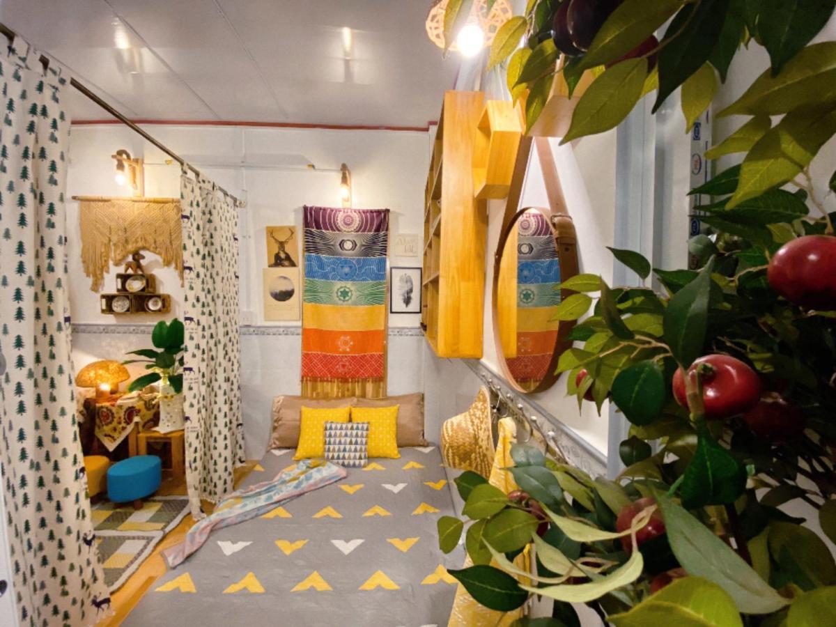 Maneki Neko Homestay - Nha Rieng Binh Yen, Am Cung Ho Si Minh-város Kültér fotó